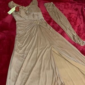 This nude, beige color dress!